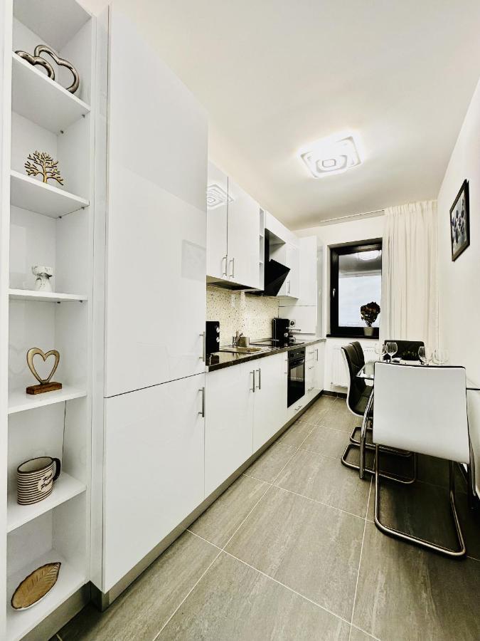 Rentforcomfort Sky Garden Studio Lejlighed Bukarest Eksteriør billede